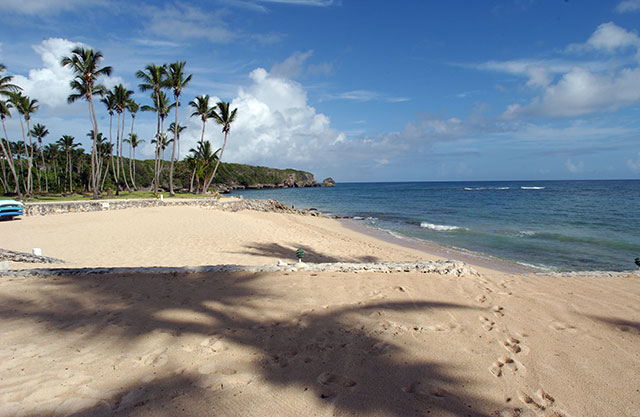 calente caribe beach